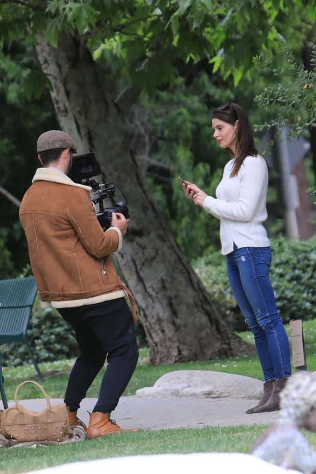 Ashley Greene and Paul Khoury at the park in Beverly Hills -04