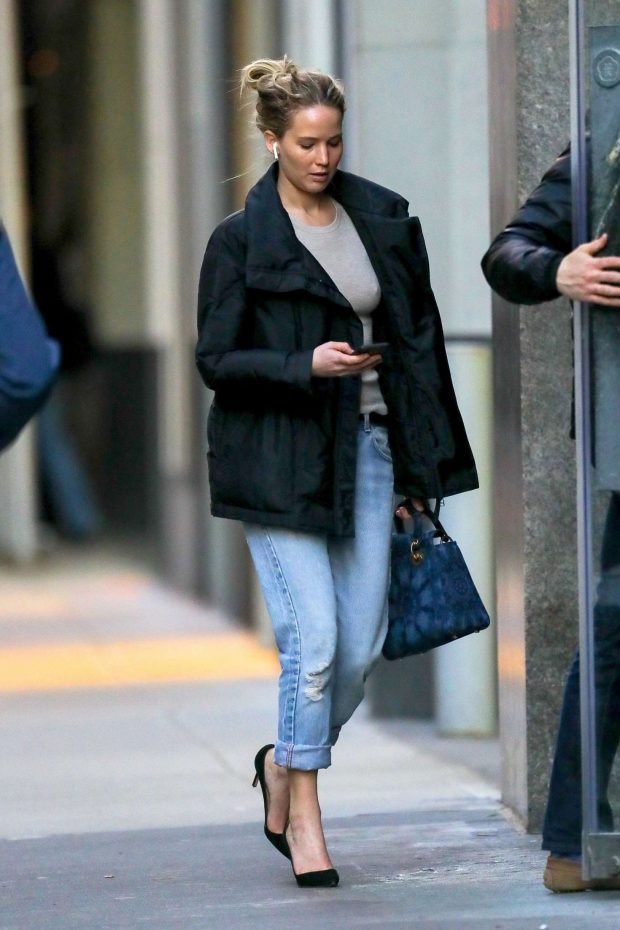 Jennifer Lawrence - Out in NYC
