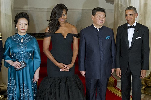 Пэн Лиуань, Мишель Обама, Си Цзиньпин и Барак Обама