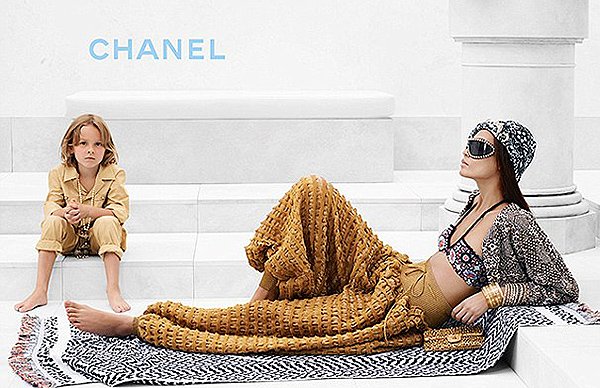 Хадсон Крониг и Джоан Смоллс в рекламе Chanel