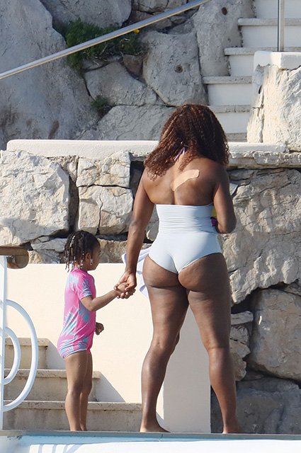 Серена Уильямс с дочерью Олимпией