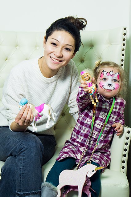 Марина Ким с дочкой