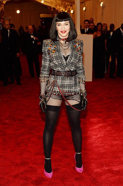 Мадонна в Givenchy