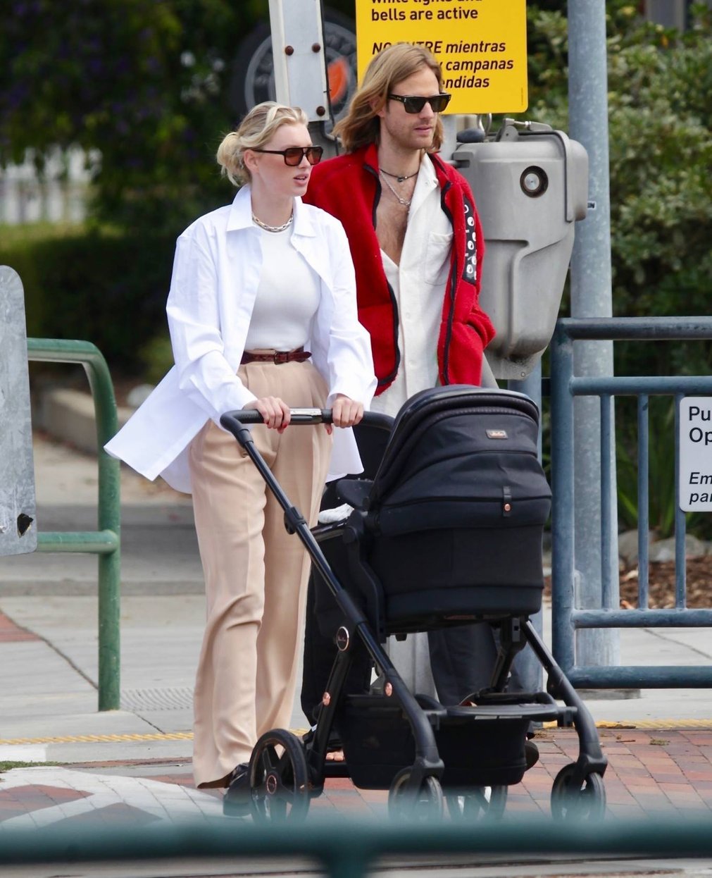 Elsa Hosk - Spotted with her family in Los Angeles