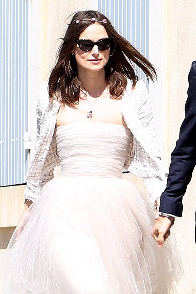 Кира Найтли в платье Chanel на своей свадьбе