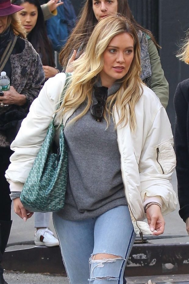 Hilary Duff - Shopping in NYC