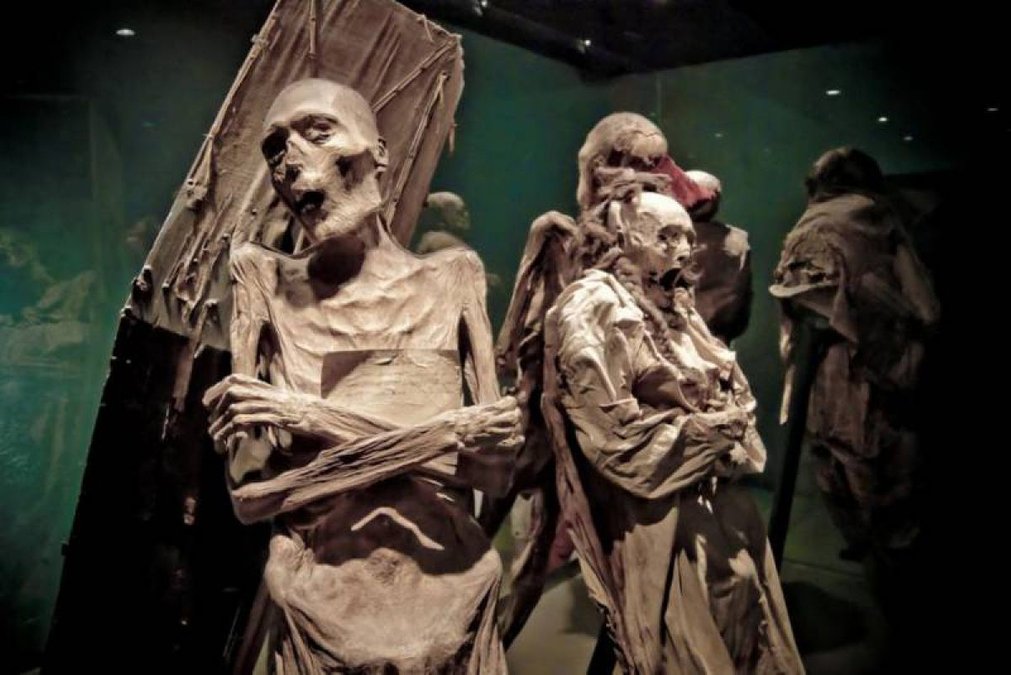 Кричащие мумии мексиканского городка Гуанахуато 