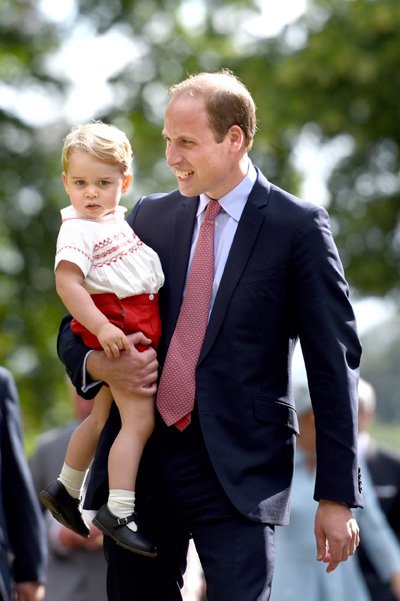Принц Уильям с сыном принцем Джорджем