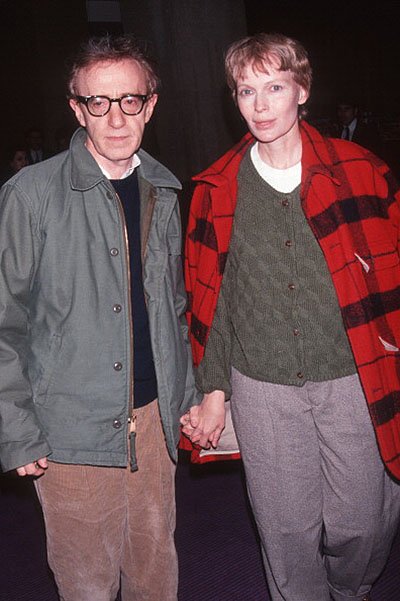 Вуди Аллен и Миа Фэрроу в 1992 году