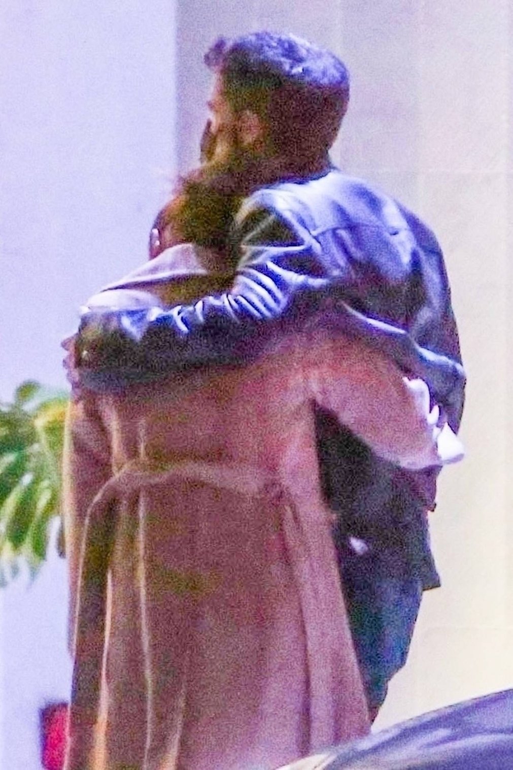 Jennifer Lopez 2021 : Jennifer Lopez – With Ben Affleck on a dinner date in Hollywood-11