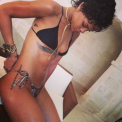 Instagram-отчет о каникулах Рианны на Барбадосе
