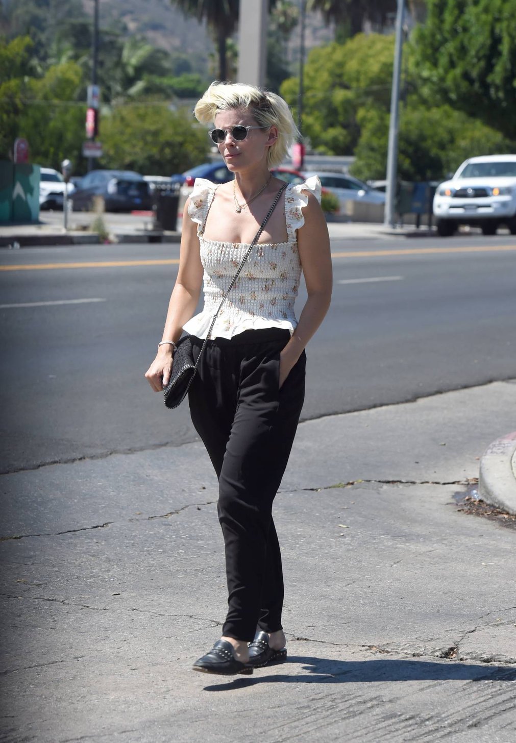 Kate Mara - Shows off her platinum blonde hair while out in Los Angeles