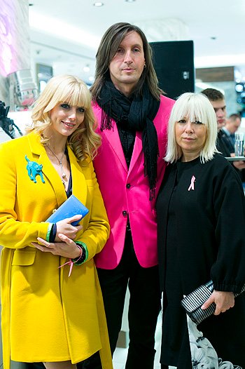 Анна Чурина, Сергей Сысоев с супругой на вечере в рамках кампании по борьбе с раком груди