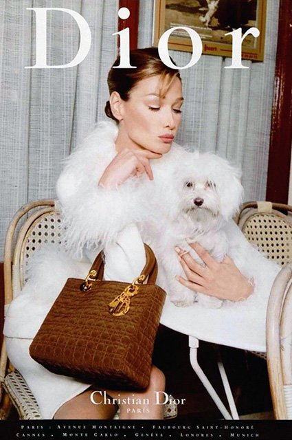 Карла Бруни в рекламе Lady Dior