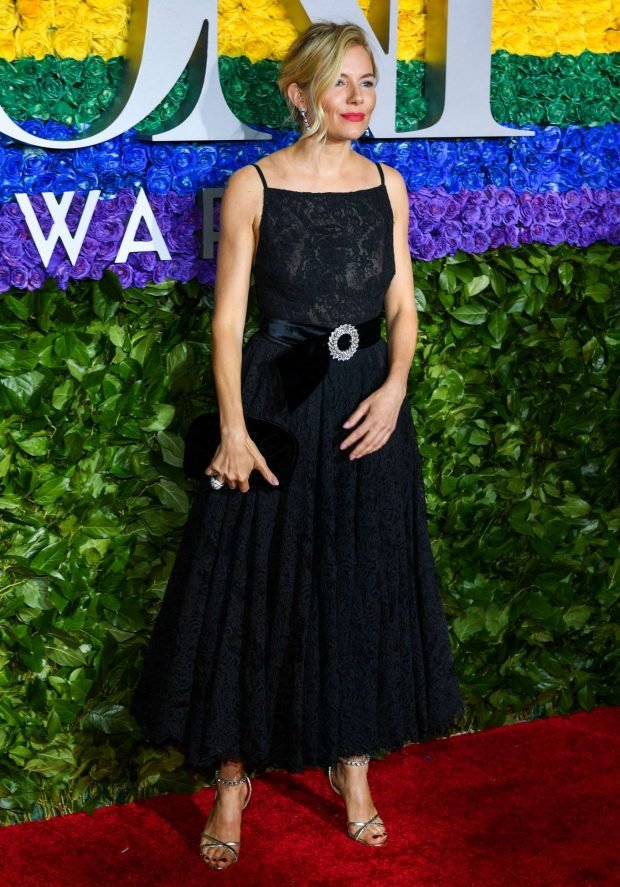 Sienna Miller: 2019 Tony Awards-02