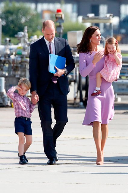 Принц Уильям, принц Джордж, Кейт Миддлтон и принцесса Шарлотта