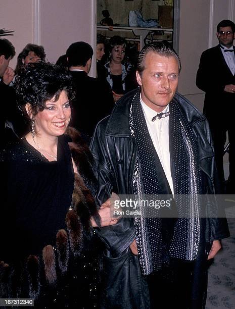 https://media.gettyimages.com/photos/actor-rutger-hauer-and-wife-ineke-ten-kate-attend-the-45th-annual-picture-id167312340?s=612x612