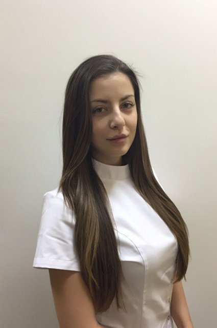 Дарья Александровна Горшкова – врач косметолог клиники Докторпластик, высококвалифицированный специалист, владеющий всеми видами современной аппаратной косметологии:
