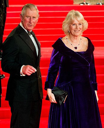Принц Чарльз и герцогиня Корнуольская Камилла на премьере 