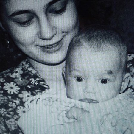 Оксана Акиньшина с мамой