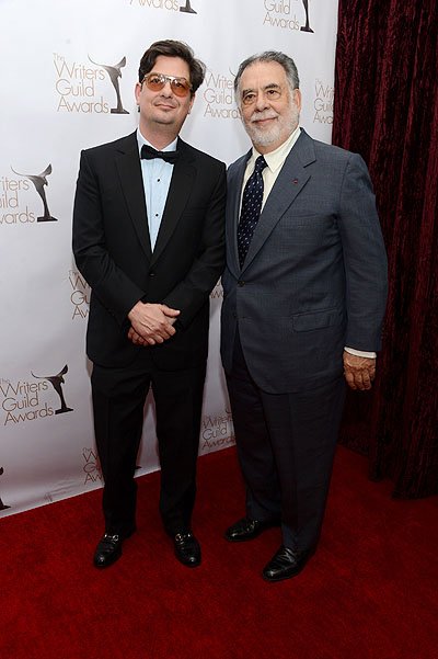 Фрэнсис Форд Кополла с сыном Романом на Премии Гильдии сценаристов США