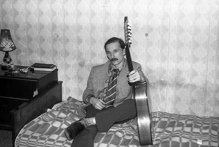 14. Петр Мамонов, квартирник, Москва, 1985 год.