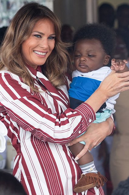 Мелания Трамп с ребенком