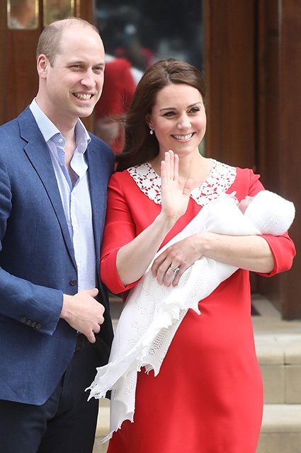 Принц Уильям и Кейт Миддлтон с сыном
