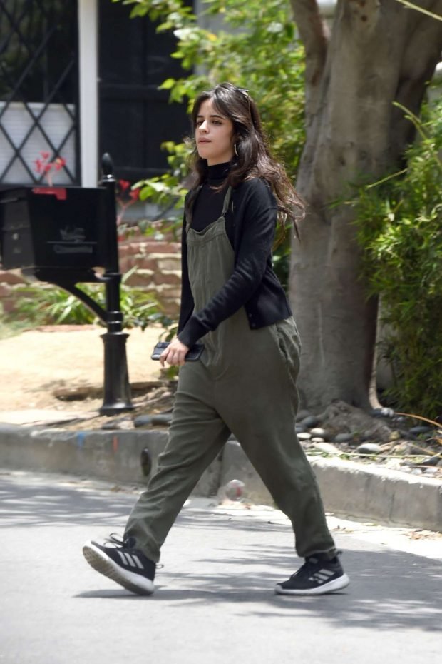Camila Cabello: Running errands in LA -04