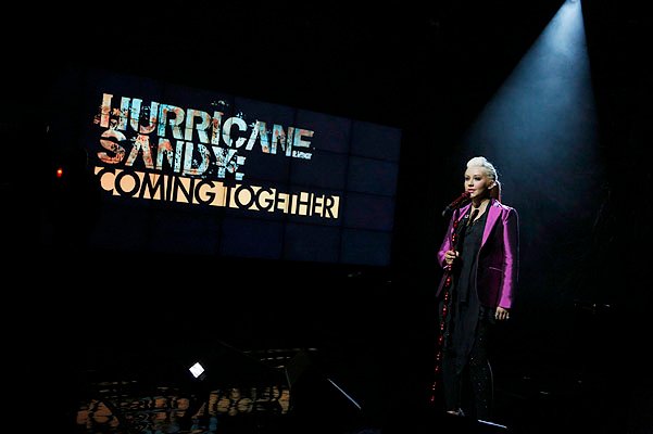 Кристина Агилера благотворительный концерт ураган Сэнди