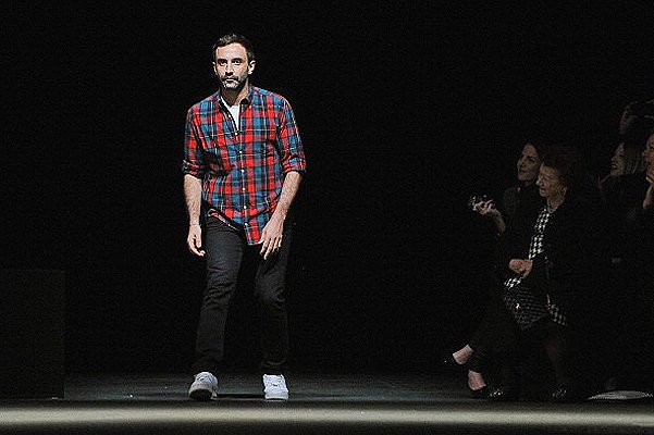 Неделя моды в Париже: Рикардо Тиши на шоу Givenchy FW 2013