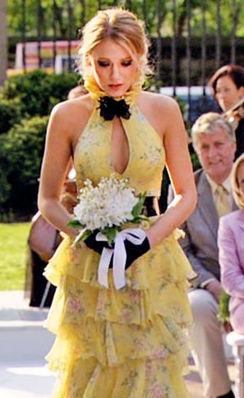 http://pixel.nymag.com/imgs/daily/entertainment/upload/2010/09/gossip_girl_-_eric_daman/3-serena-wedding2.nocrop.w344.h670.jpg