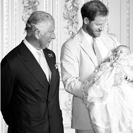 Принц Чарльз и принц Гарри с сыном