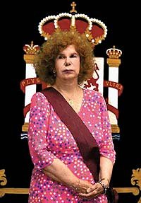 http://www.peoples.ru/state/rich/the_duchess_of_alba/the_20111712.jpg