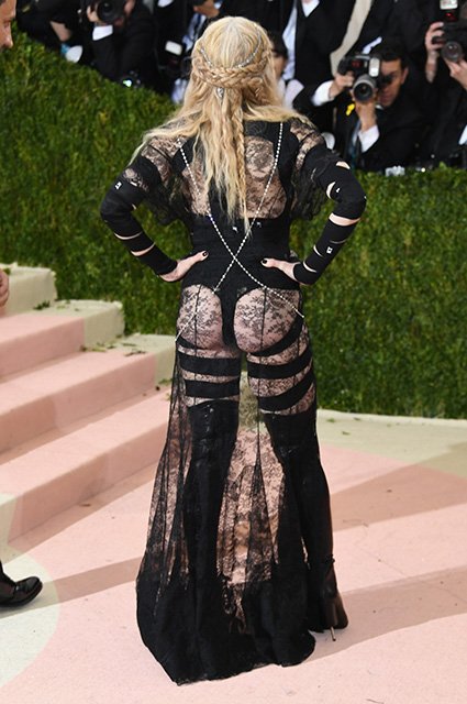Мадонна, 2016, Givenchy