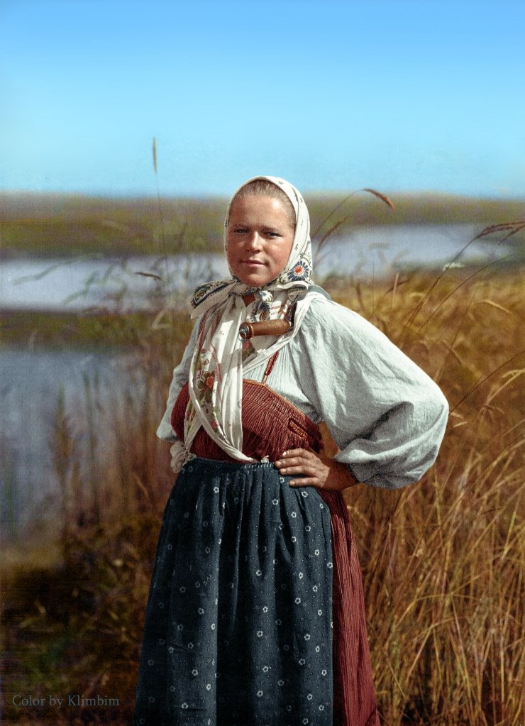 Жница. Фото С.А. Лобовикова