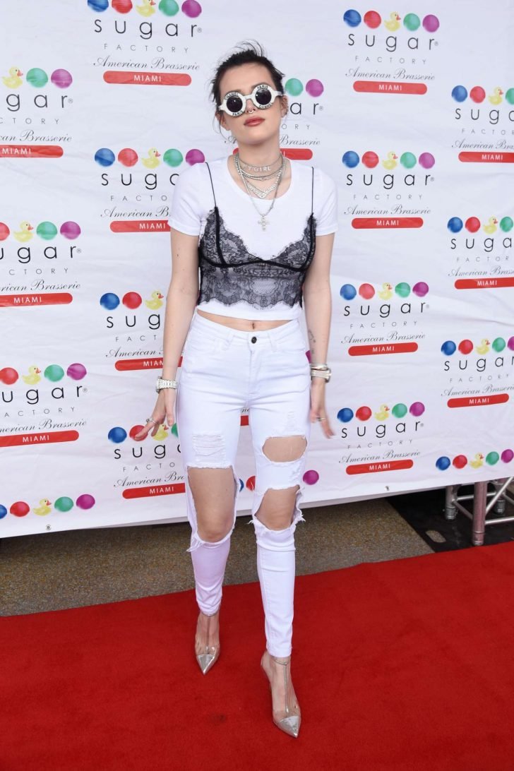 Bella Thorne: Meet and Greet at Sugar Factory in Miami -10
