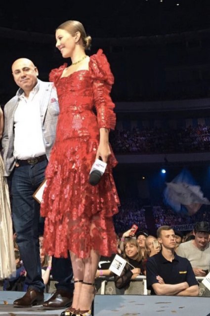 Иосиф Пригожин и Ксения Собчак в платье от Rodarde