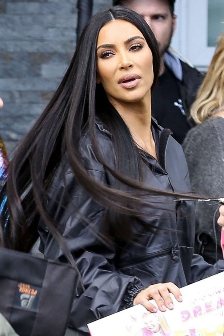Kim Kardashian: Out in Los Angeles -11