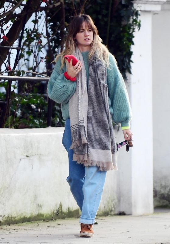 Cressida Bonas - Out in Notting Hill 02/20/2021