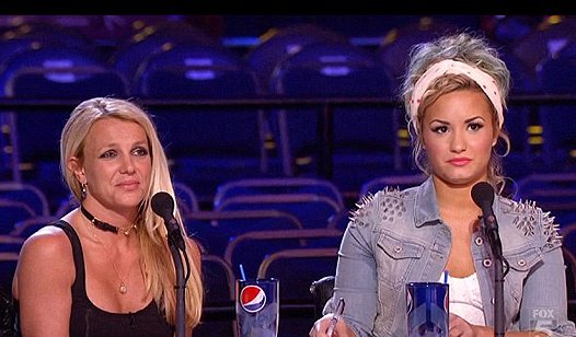 бритни спирс на шоу  X Factor