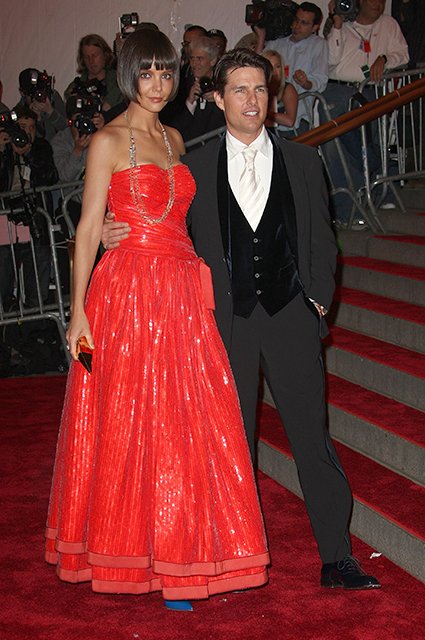 Кэти Холмс (Giorgio Armani) и Том Круз, 2008 год