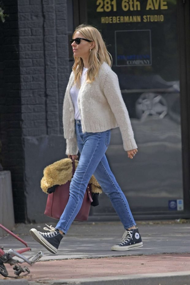 Sienna Miller: Out in New York -03