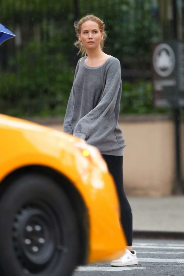 Jennifer Lawrence: Out in New York City-12