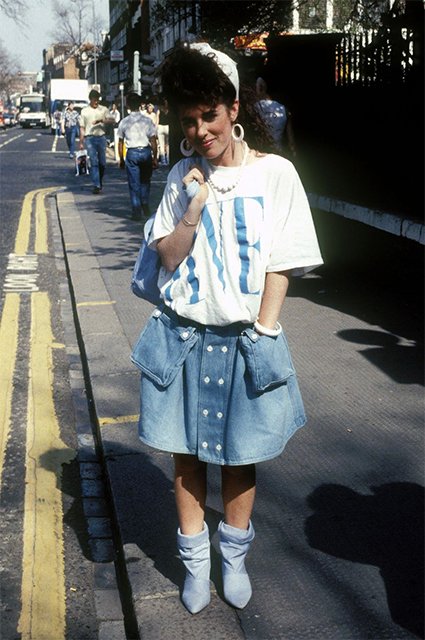 Модница на улицах Лондона, 1984 год