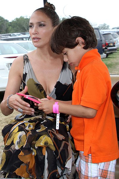 Дженнифер Лопес с сыном Максом