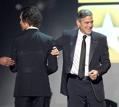 Мэтью Макконахи и Джордж Клуни на церемонии Critics Choice Awards-2013