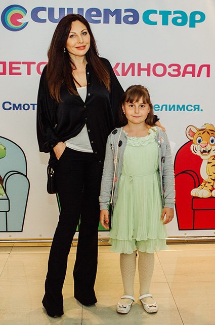 Наталья Бочкарева с дочерью Машей