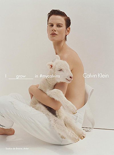 Кадры из рекламной кампании Calvin Klein