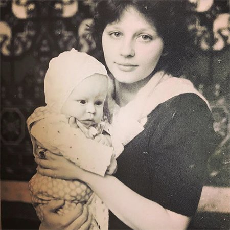 Юлия Пересильд с мамой